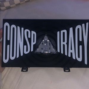 JEFFREE STAR X SHANE DAWSON CONSPIRACY PALETTE